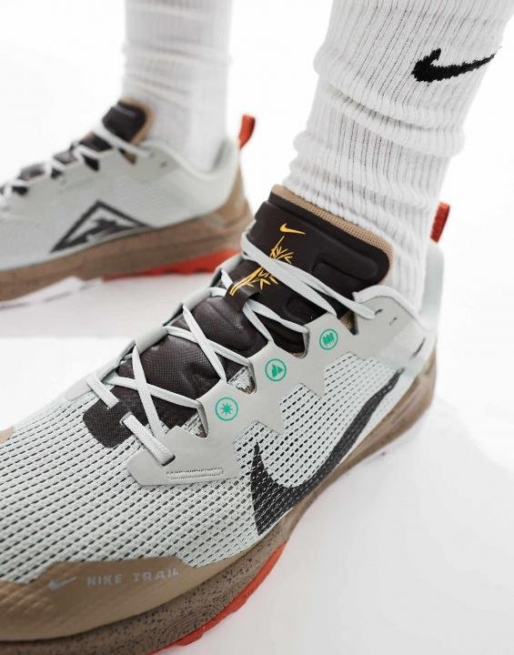Nike Wildhorse 8 Trail Running grey khakhi multi - Image 4