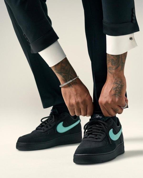 Nikkee Air Force 1 Low SP TIFFANY AND Co. - Image 2