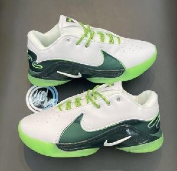 NIKE LEBRON 22 JAMES GAME 2025