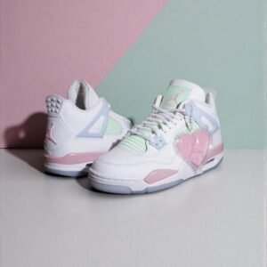 Nike Air Jordan 4 Valentines Day