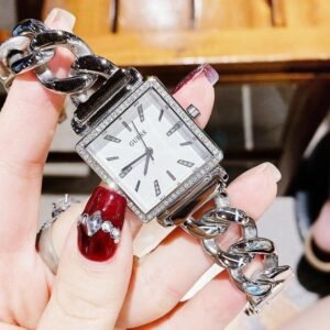 GUESS STAINLESS STEEL PREMIUM WOMEN WRIST