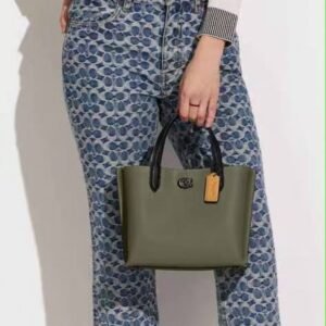 Coach Willow Leather Tote 24 In Colorblock Olive Green With Shoulder Strap & Dust Bag 8561(LB)