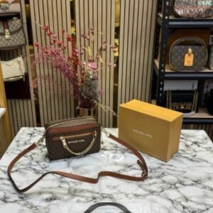 Michael  Kors Jet Set Camera Crossbody With Sling  With OG Box And Dust Bag (10399_Coffee)(LB)
