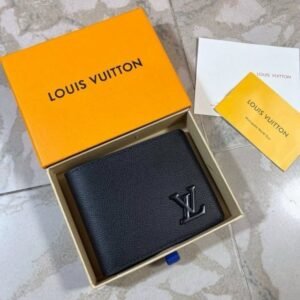 Louis Vuitton Lv Black Leather Wallet M69829 Black Hardware(LB)