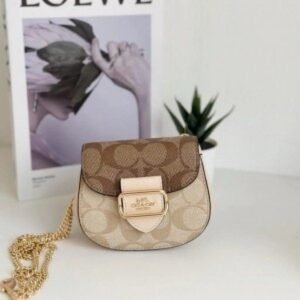 Coach Morgan Card Case On A Chain In Signature Canvas In Light
Khakhi CK439 With OG Box
& Dust Bag(LB)