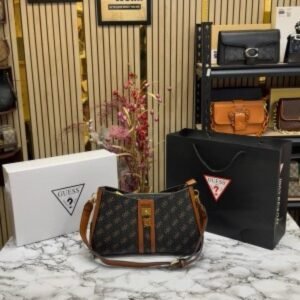 GUESS GINEVRA LOGO ELITE HANDBAG WITH BOX AND DUST BAG (COFFEE)(MT)