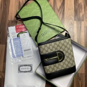 GUCCI 73 MINI BUCKET BAG with og box 312(BR)